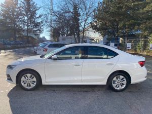 ŠKODA OCTAVIA SEDAN 1.5 TSI e-TEC 